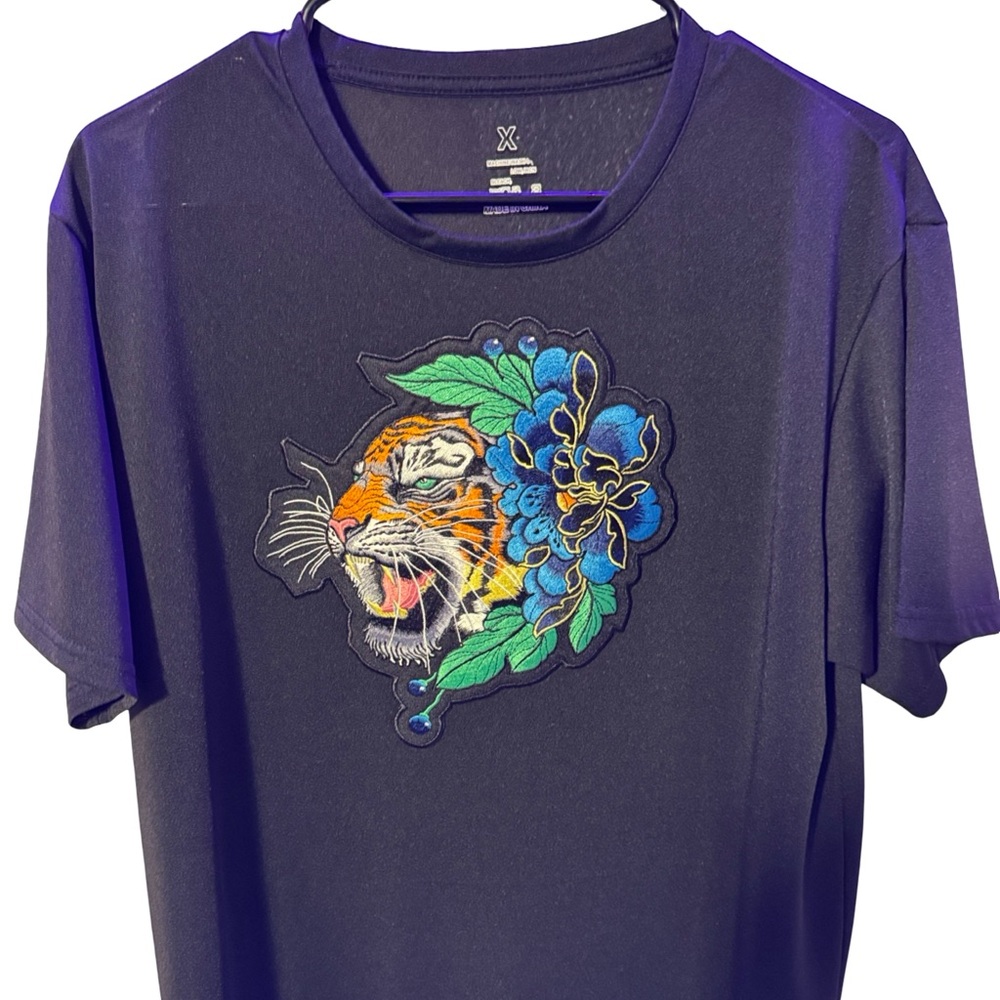 Tigress Lily Black T-Shirt Size XL - Picture 9 of 9